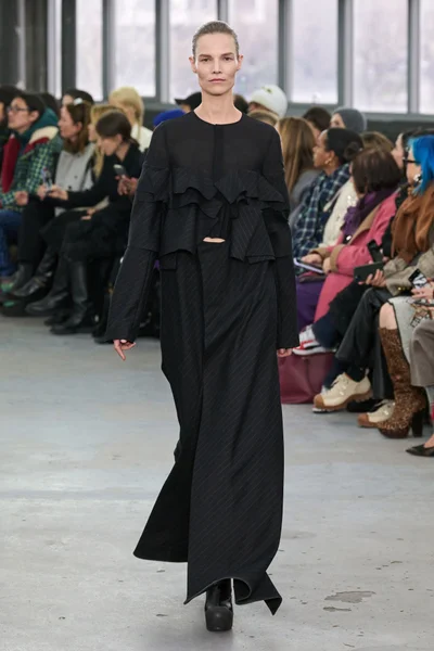 Look 2